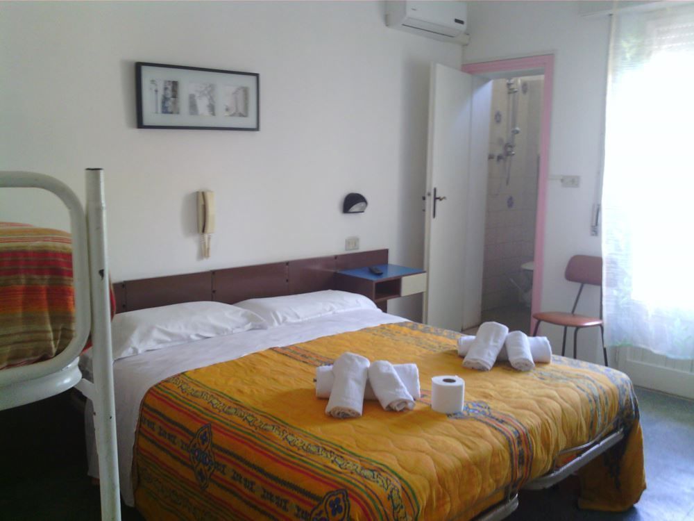 Hotel Rosa Rimini Exteriör bild