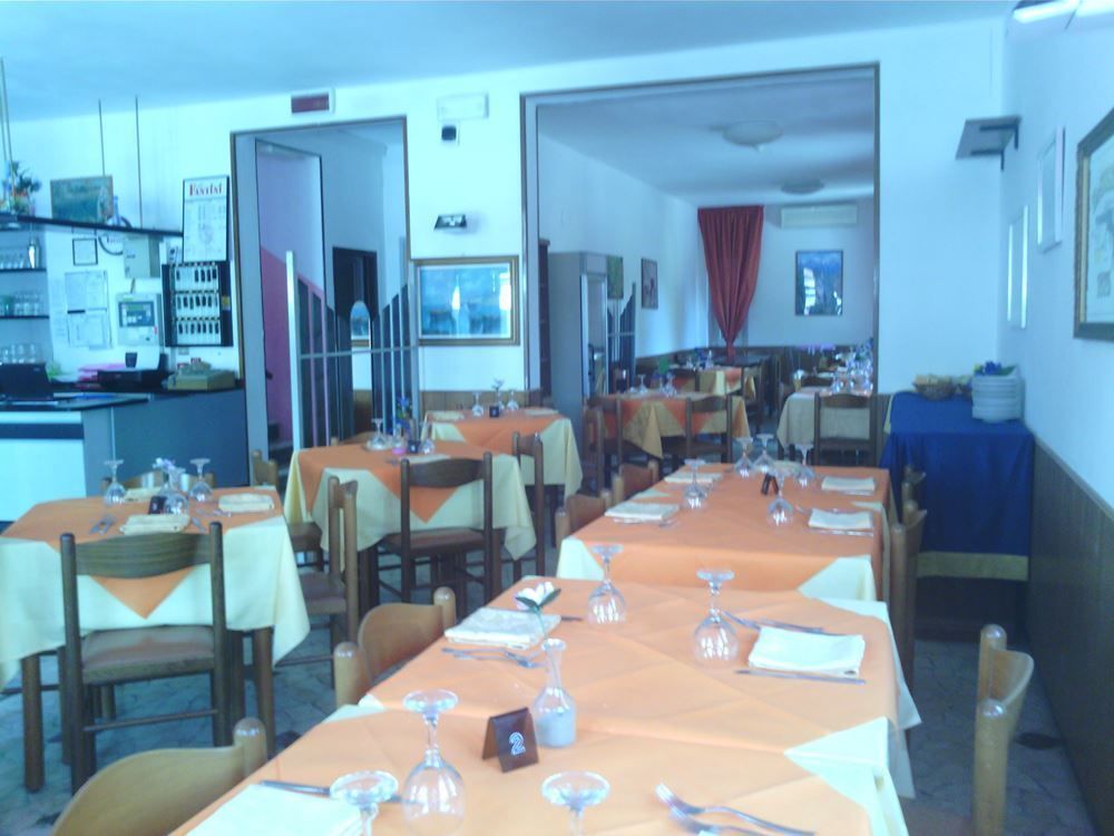 Hotel Rosa Rimini Exteriör bild