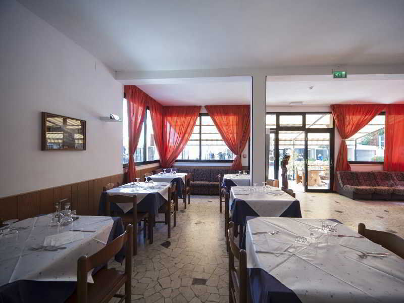 Hotel Rosa Rimini Exteriör bild